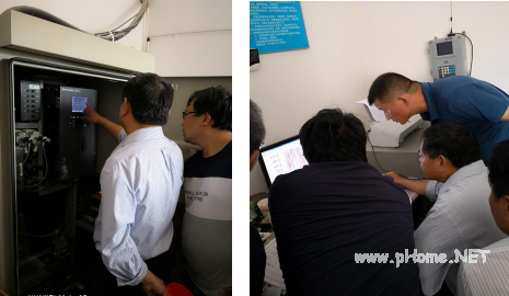 督察人員現(xiàn)場檢查沙甸永和冶煉廠在線監(jiān)控設(shè)備運行情況